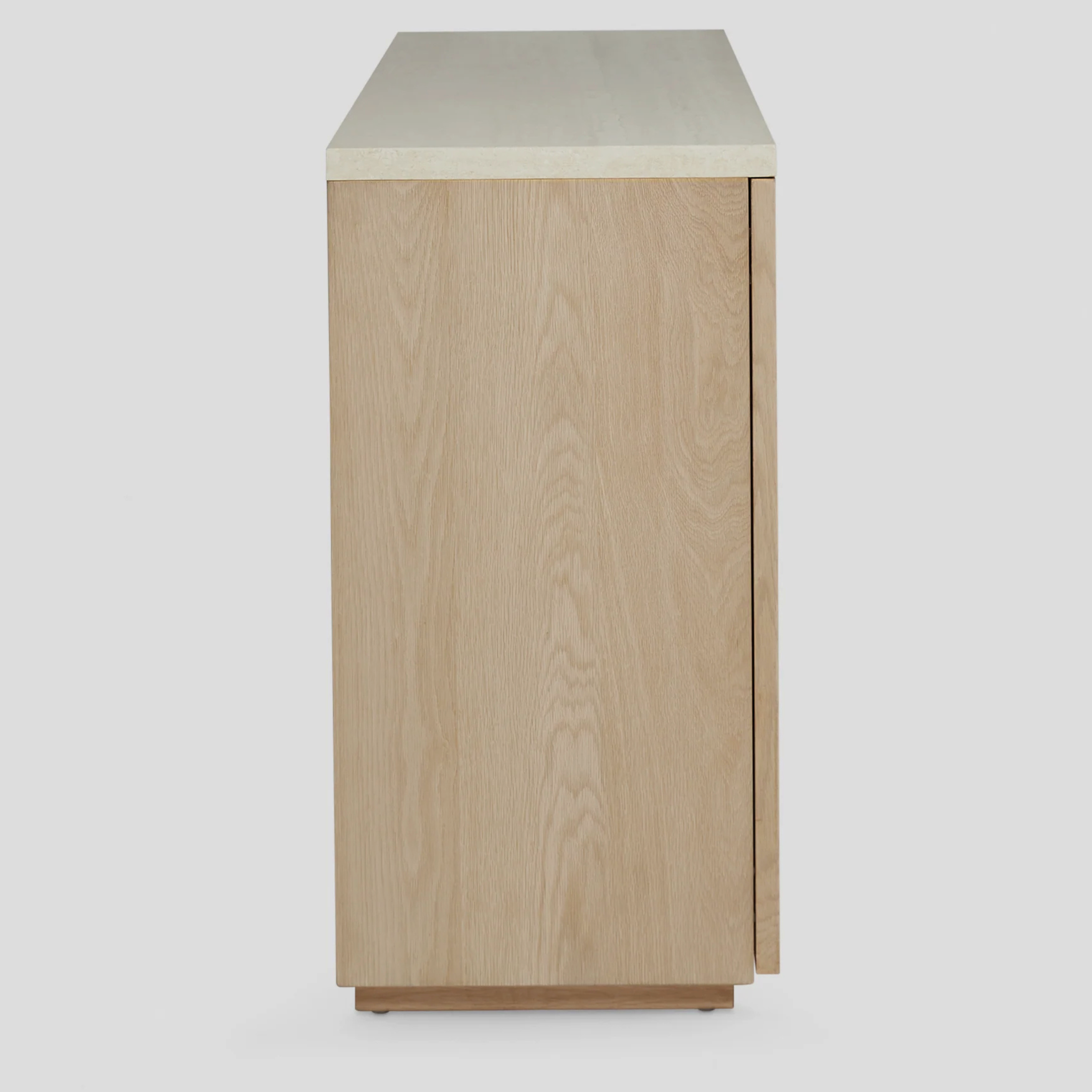 ARQA Sideboard – Echoes in Geometry