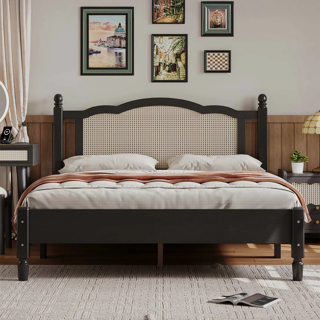 Hawthorne Bed – The Storyteller