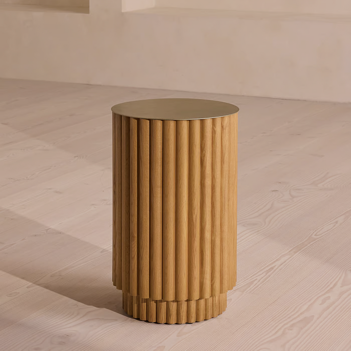LYNOR End Table – Fluted Silhouette with Brass Top