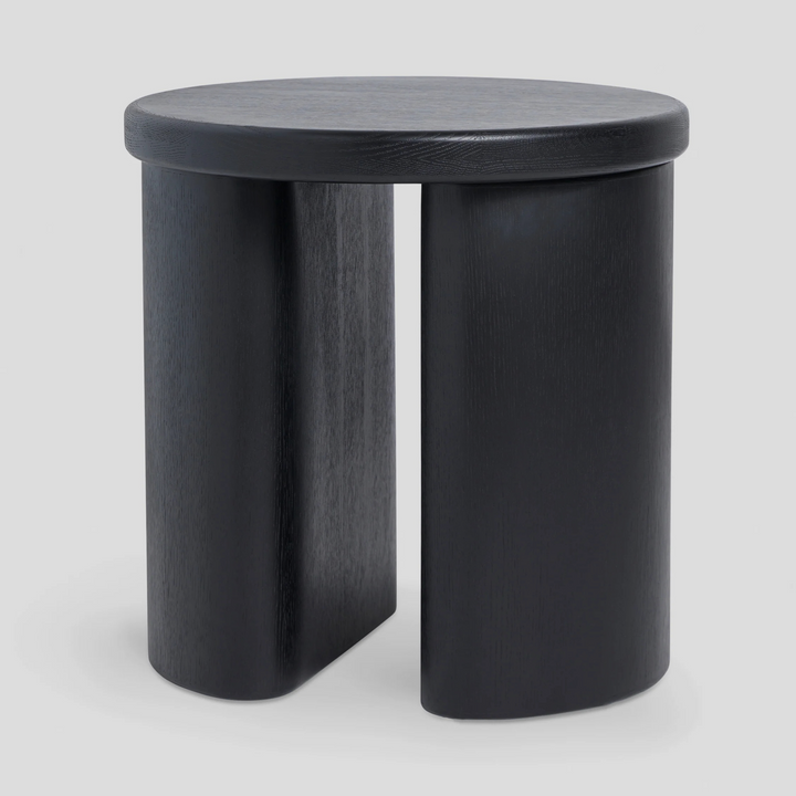 NERO Side Table – Bold Sculpture in Blackened Ash