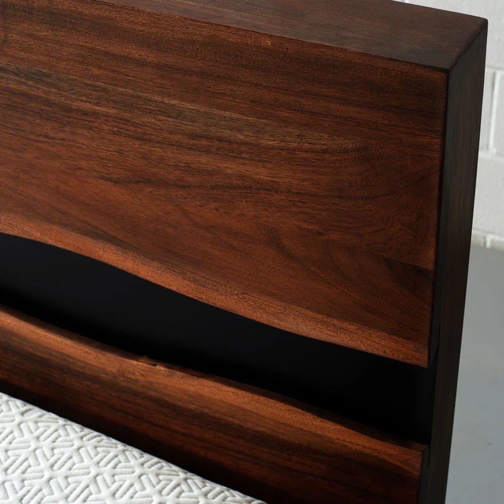 WAIMEA – Acacia Bed