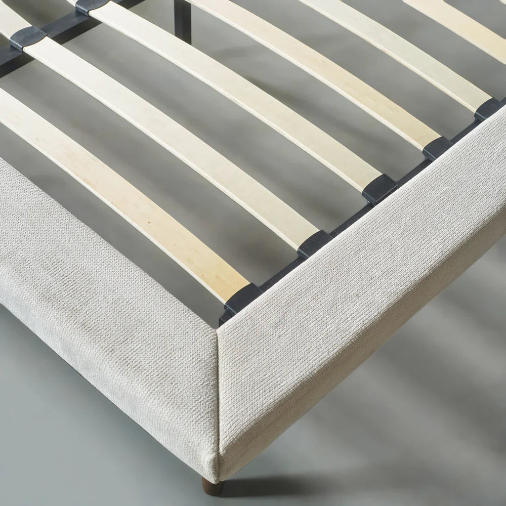 MOLLY – Cream Fabric Bed