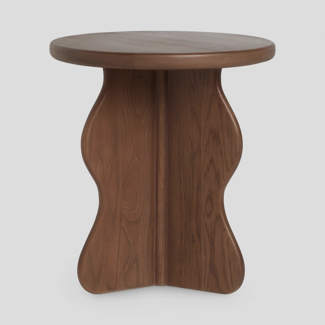 FERA Side Table – Organic Motion in Solid Oak