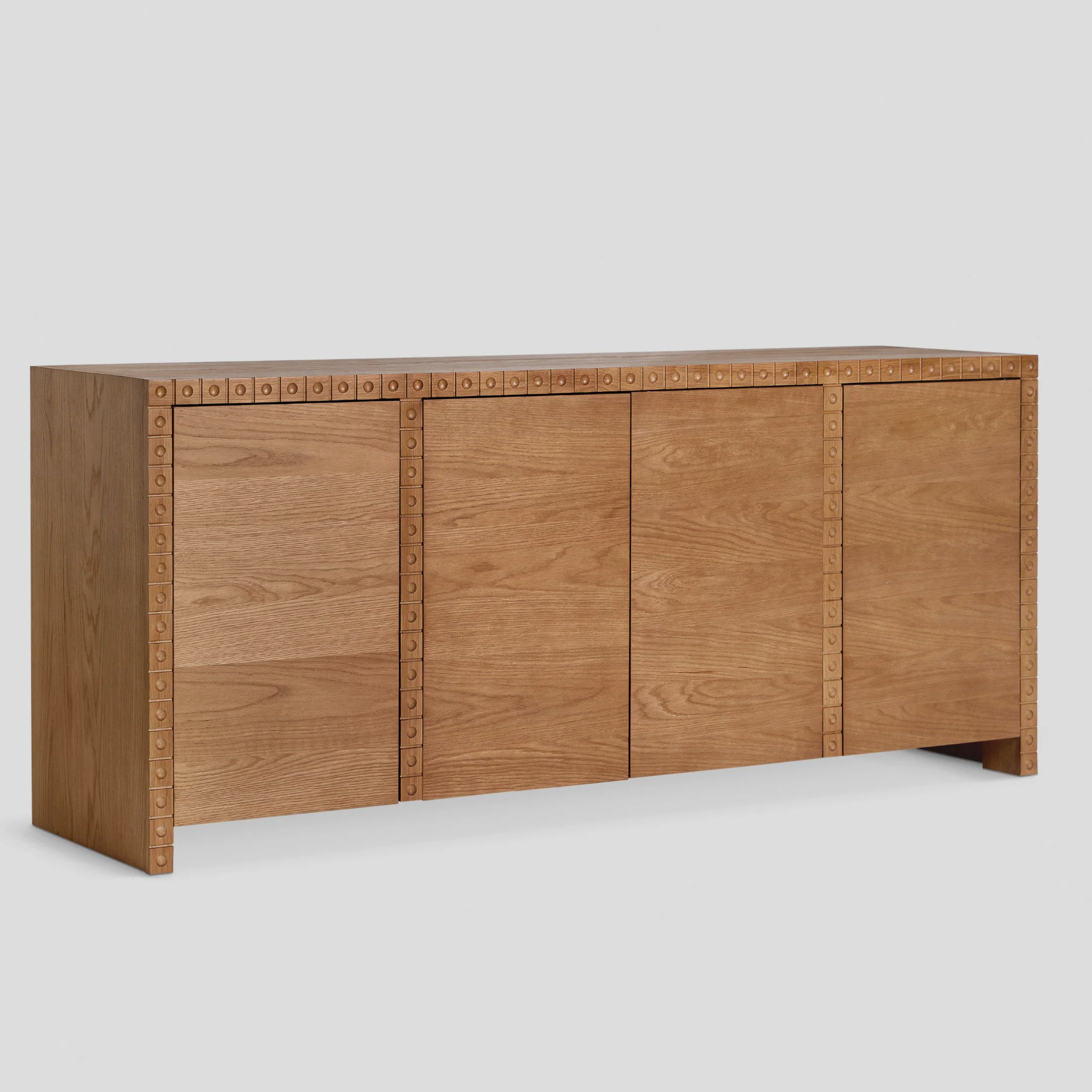 NAKO Sideboard – Geometry in Grain