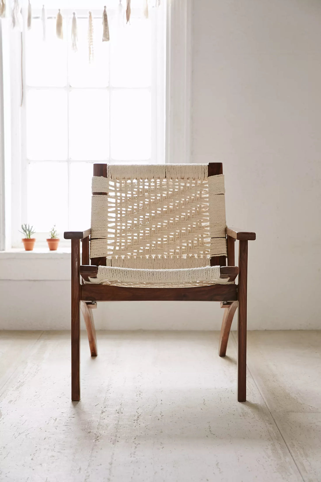 Woven Cord Lounge Chair