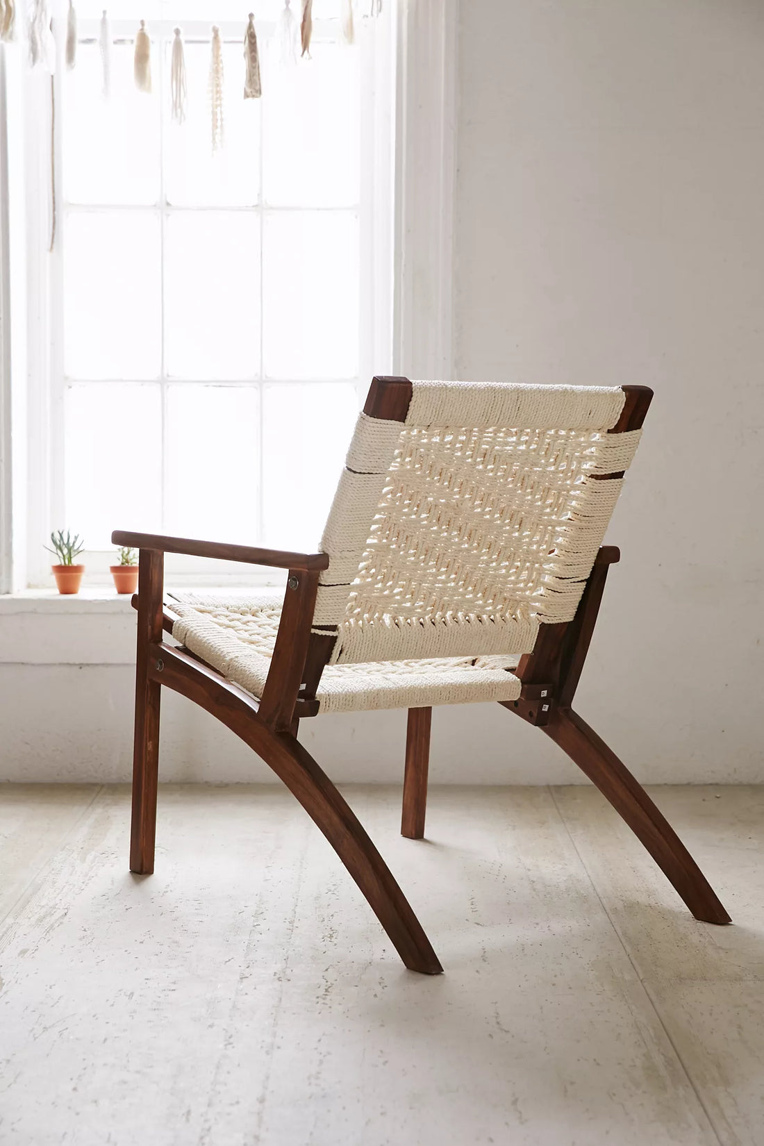 Woven Cord Lounge Chair