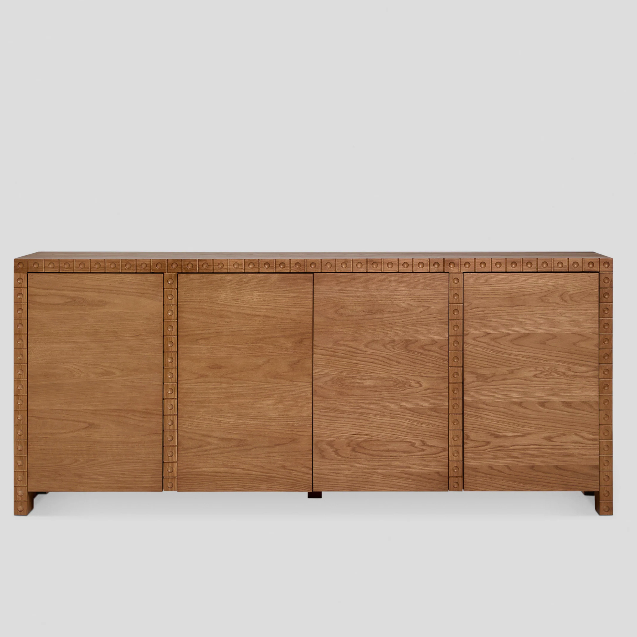 NAKO Sideboard – Geometry in Grain