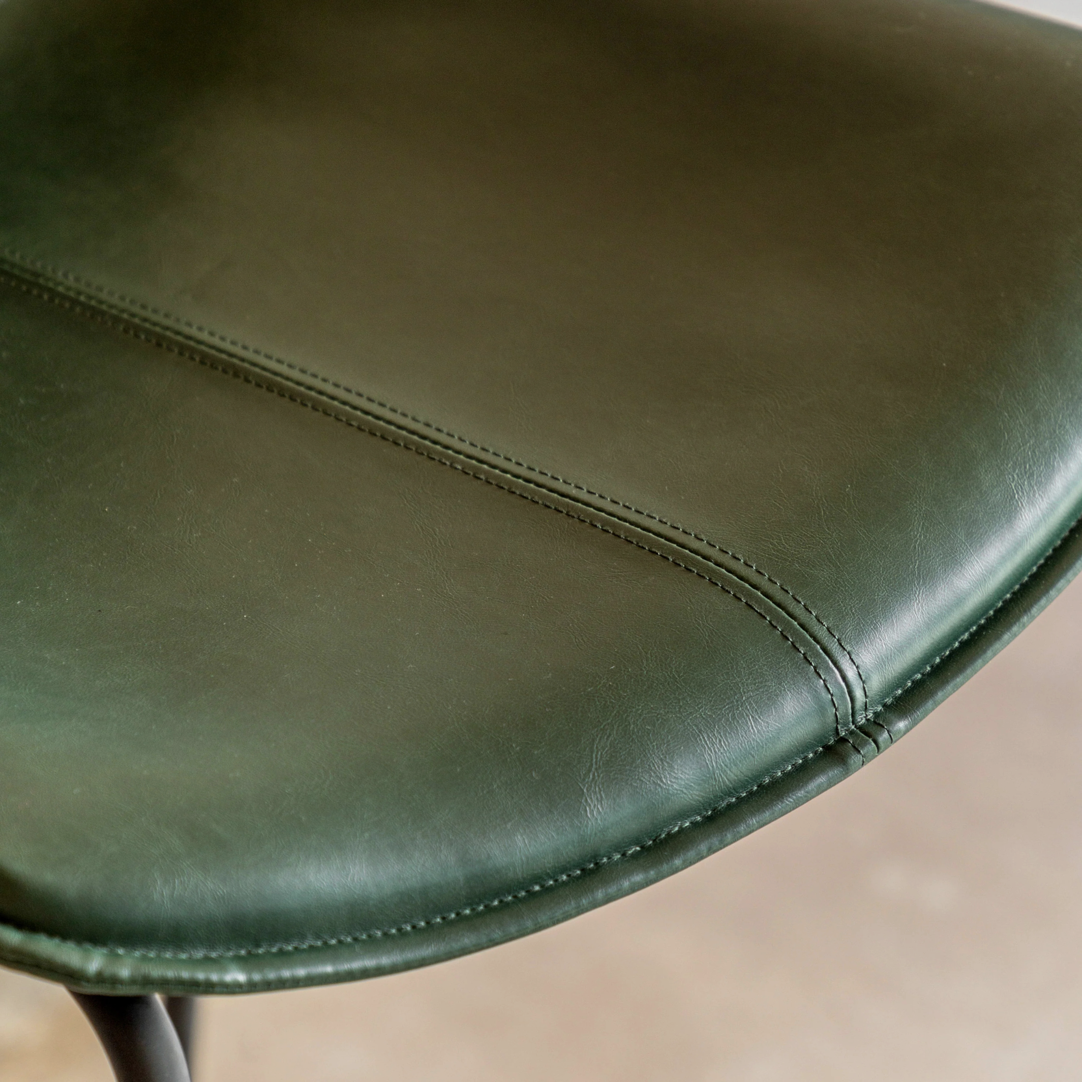 LENNON Bar Stool – Sculpted Simplicity in Forest Green Leather