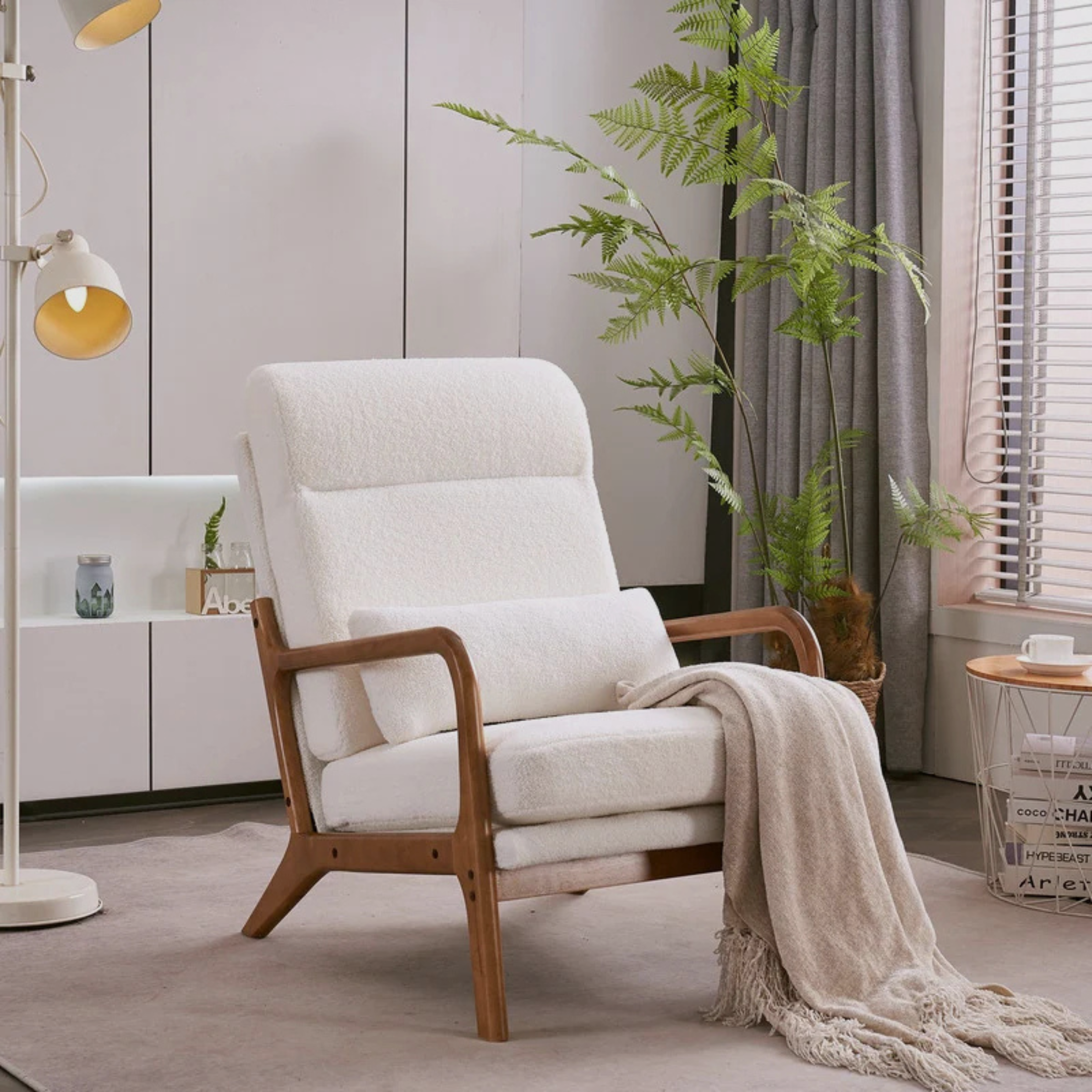 SOMA – Lounge Chair in Natural Oak & Ivory