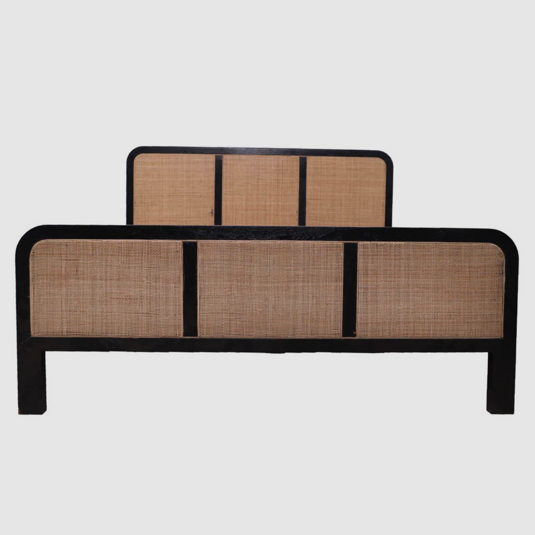 Zehra Cane Bed – Whisper of Woven Grace