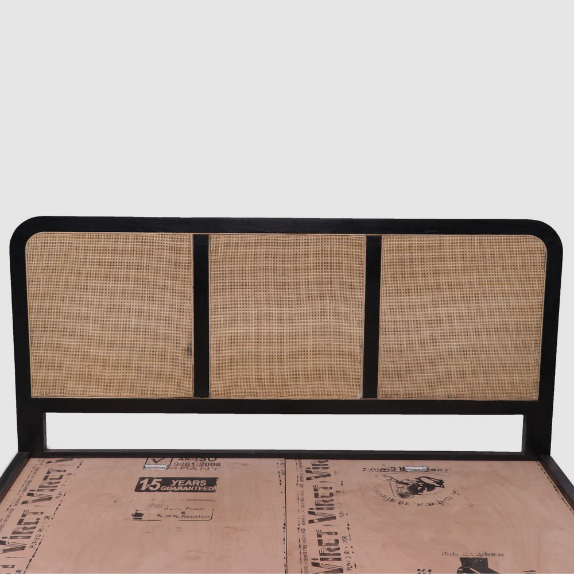 Zehra Cane Bed – Whisper of Woven Grace