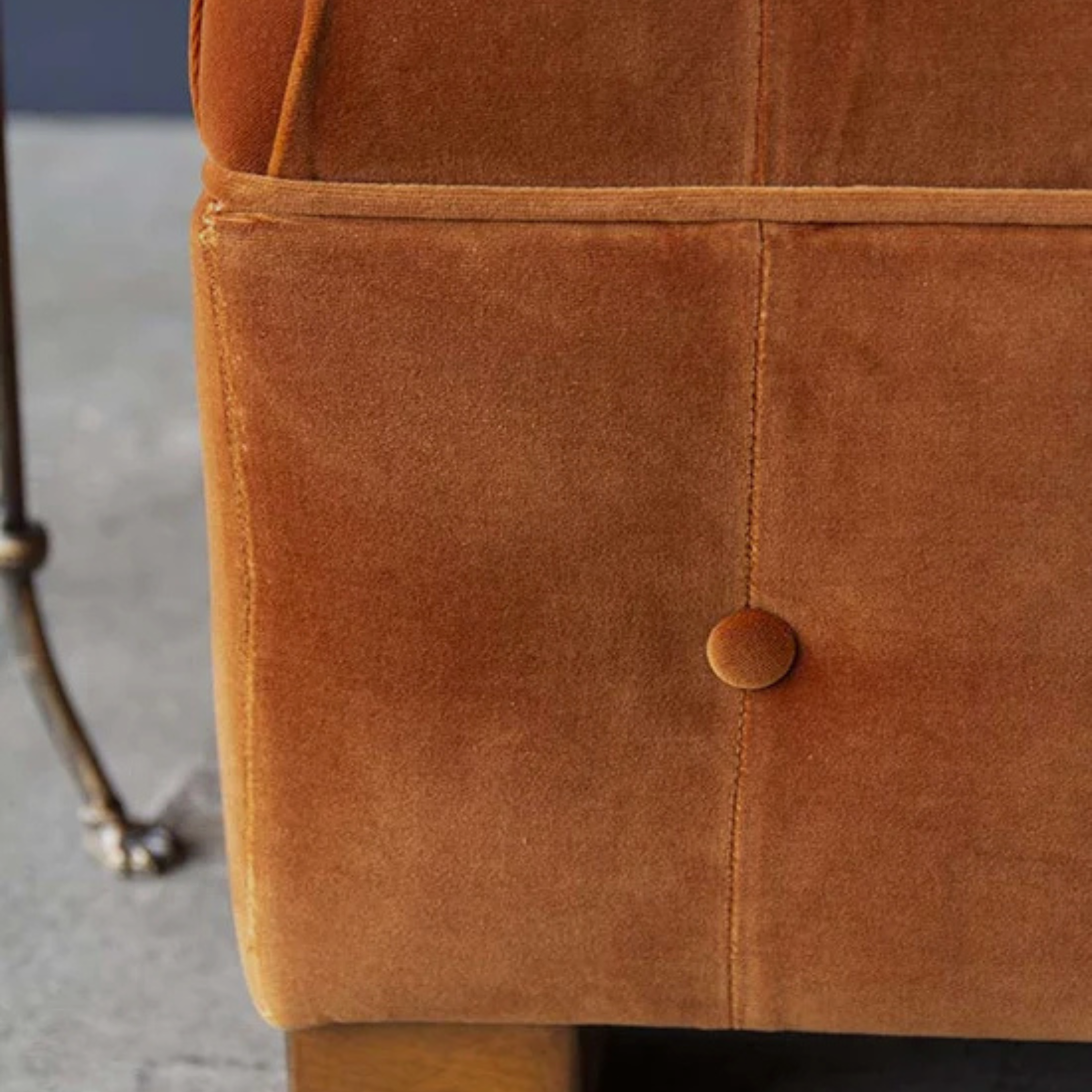 SIENA Tufted Velvet Sofa – Luxe Drama in Burnt Sienna