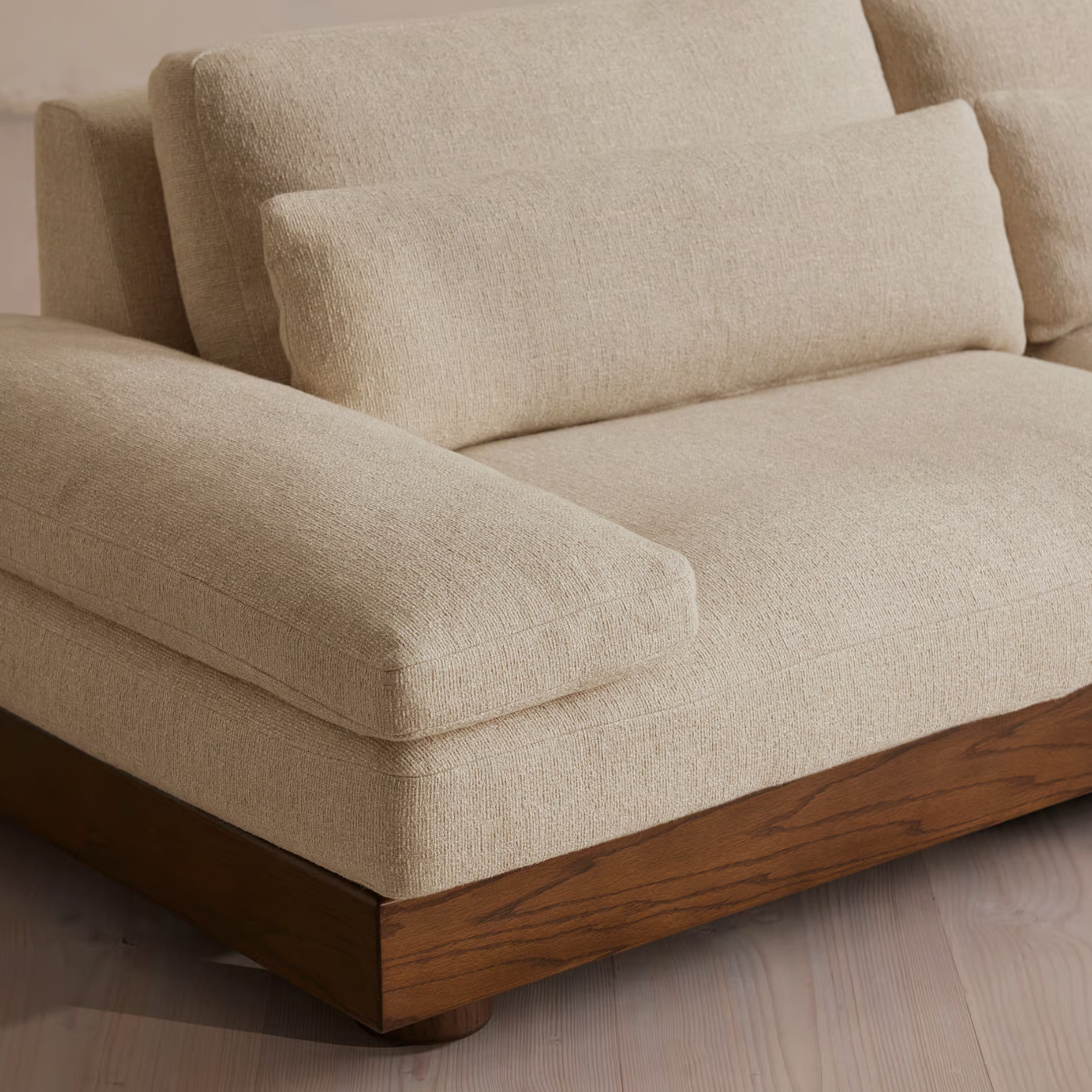 OSLO Modular Sofa – Minimalist Comfort with a Solid Foundation