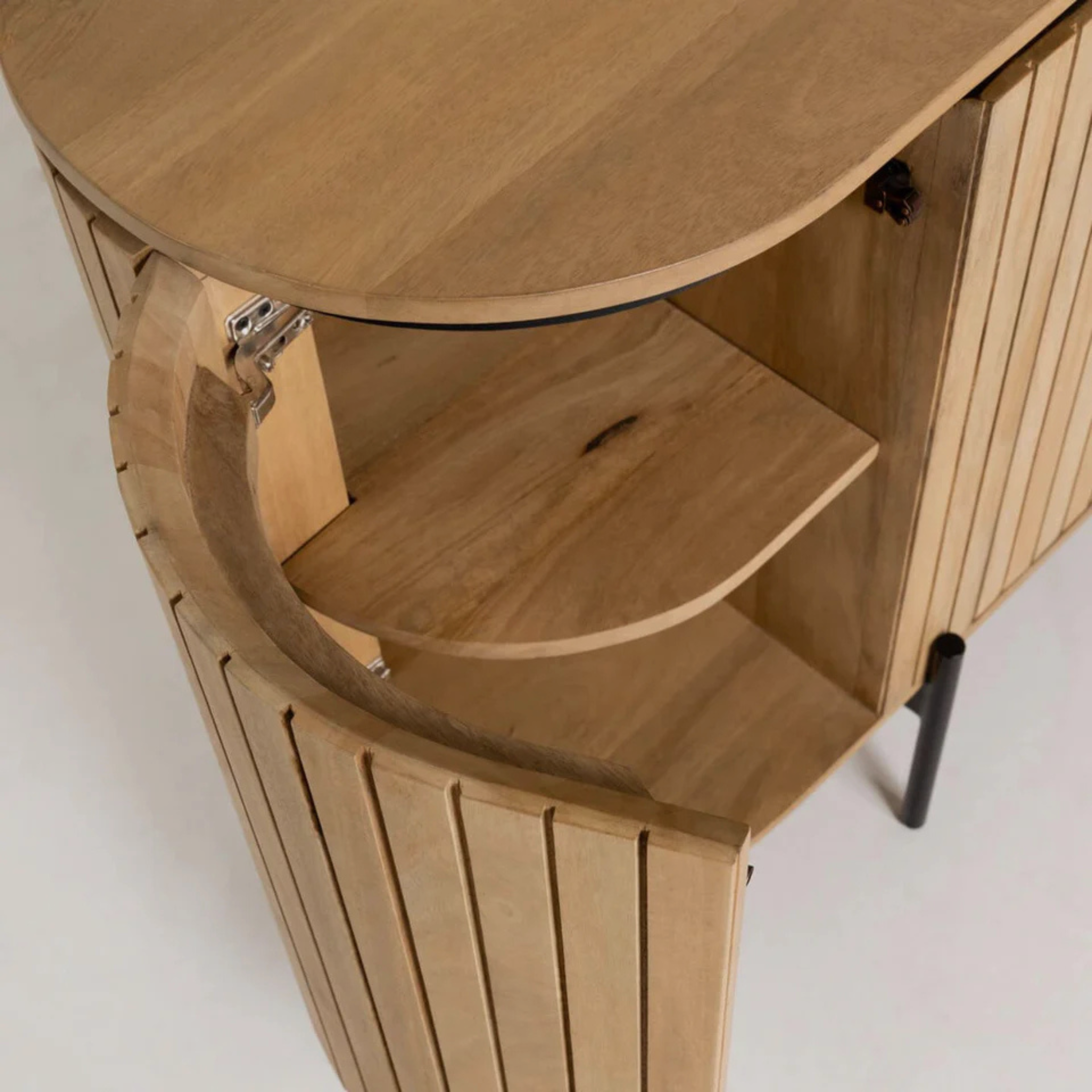 ORIEL Sideboard – Vertical Slat Elegance in Natural Oak