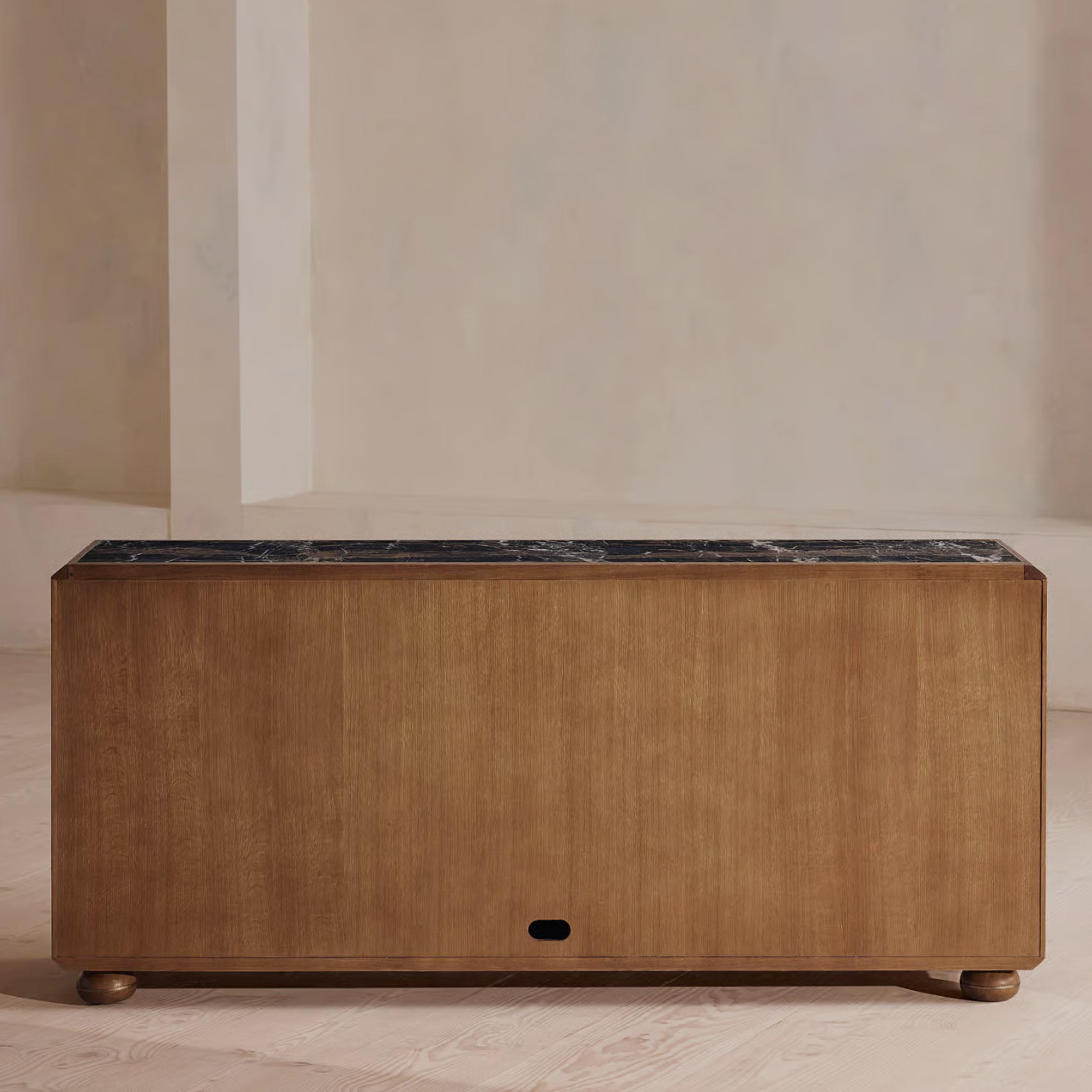 LOMIA Sideboard – Refined Warmth with Natural Contrast