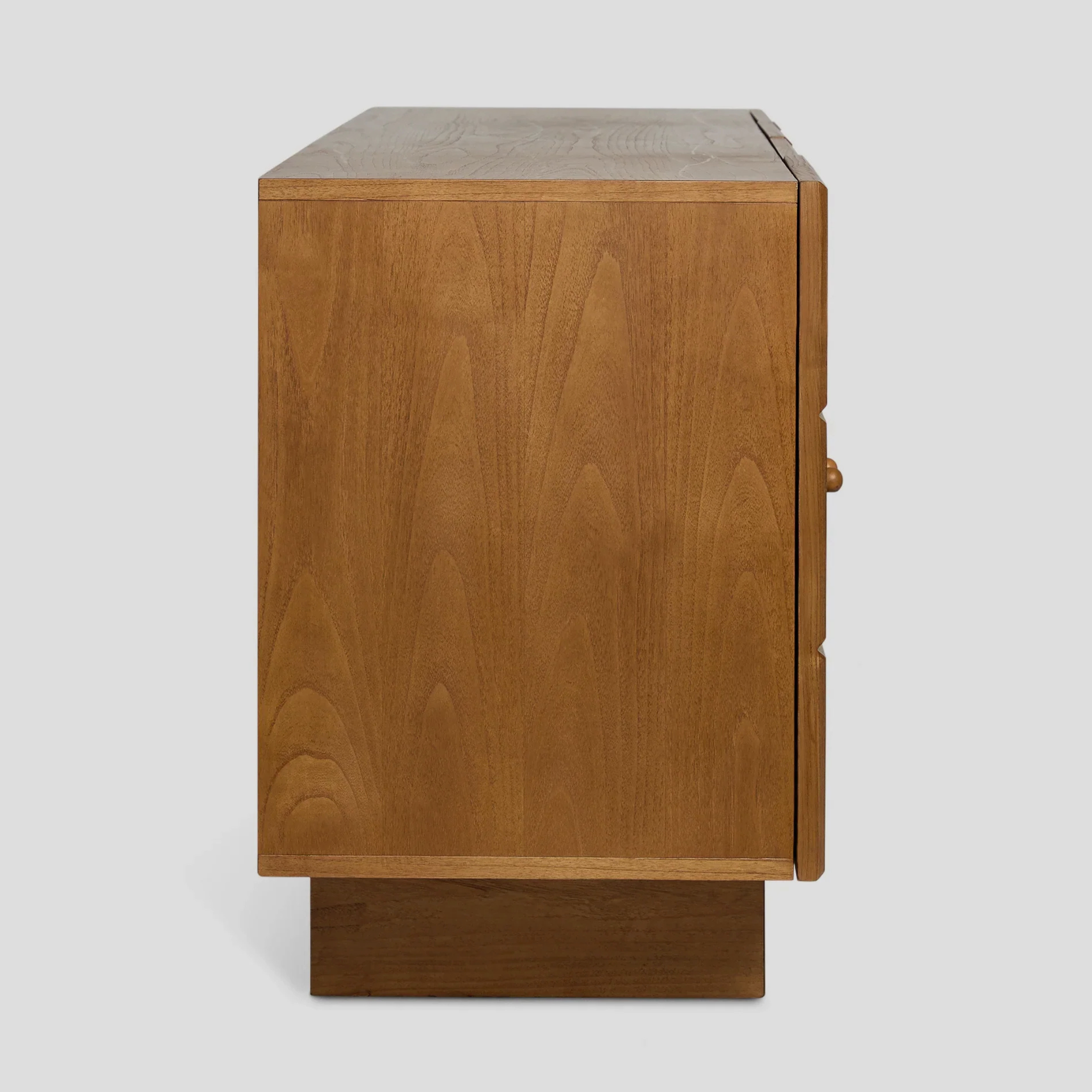 Bront Grid Sideboard – Structured Beauty in Oak
